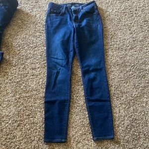 Old Navy Size 2 skinny mid-rise jeans